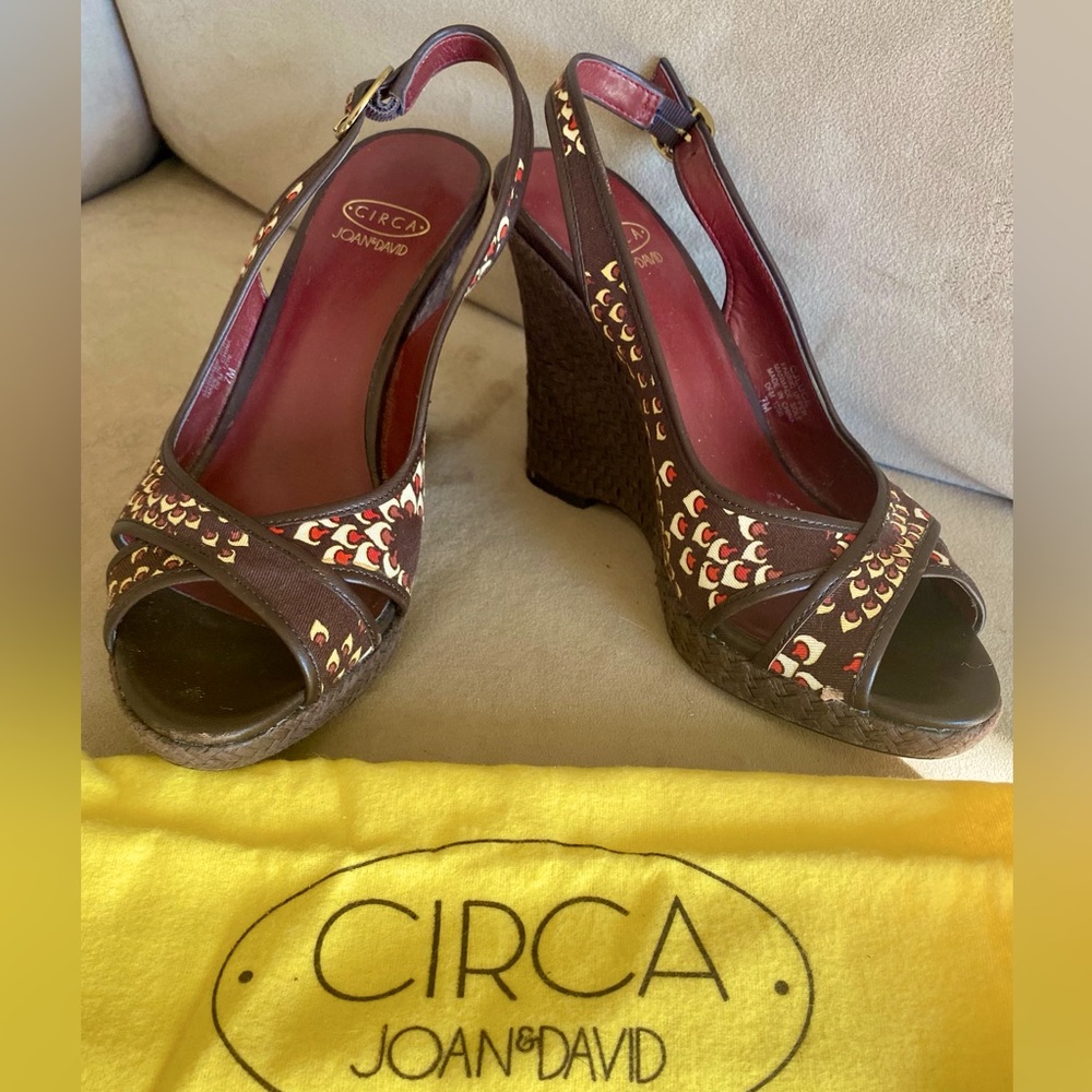 Circa Joan & David Ladies Wedge Sandals